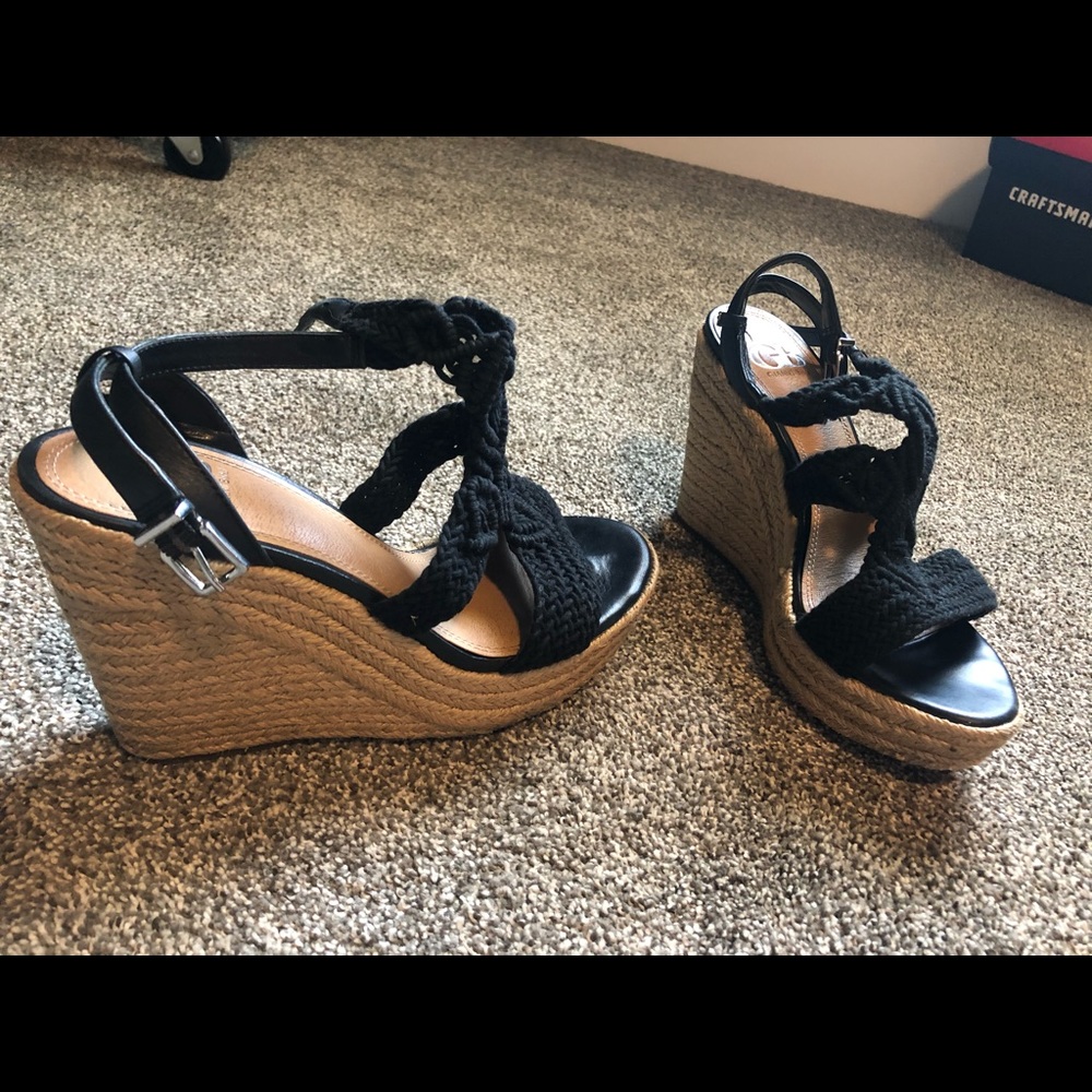 Gianni Bini wedges